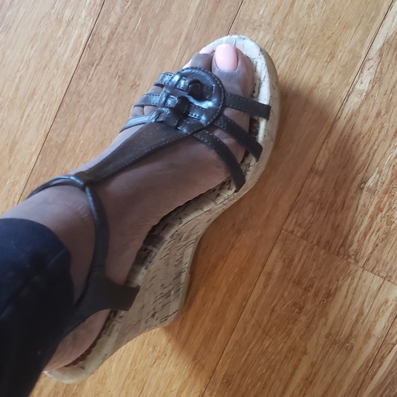 Unlisted Cork Wedge Sandals - Picture 15 of 15